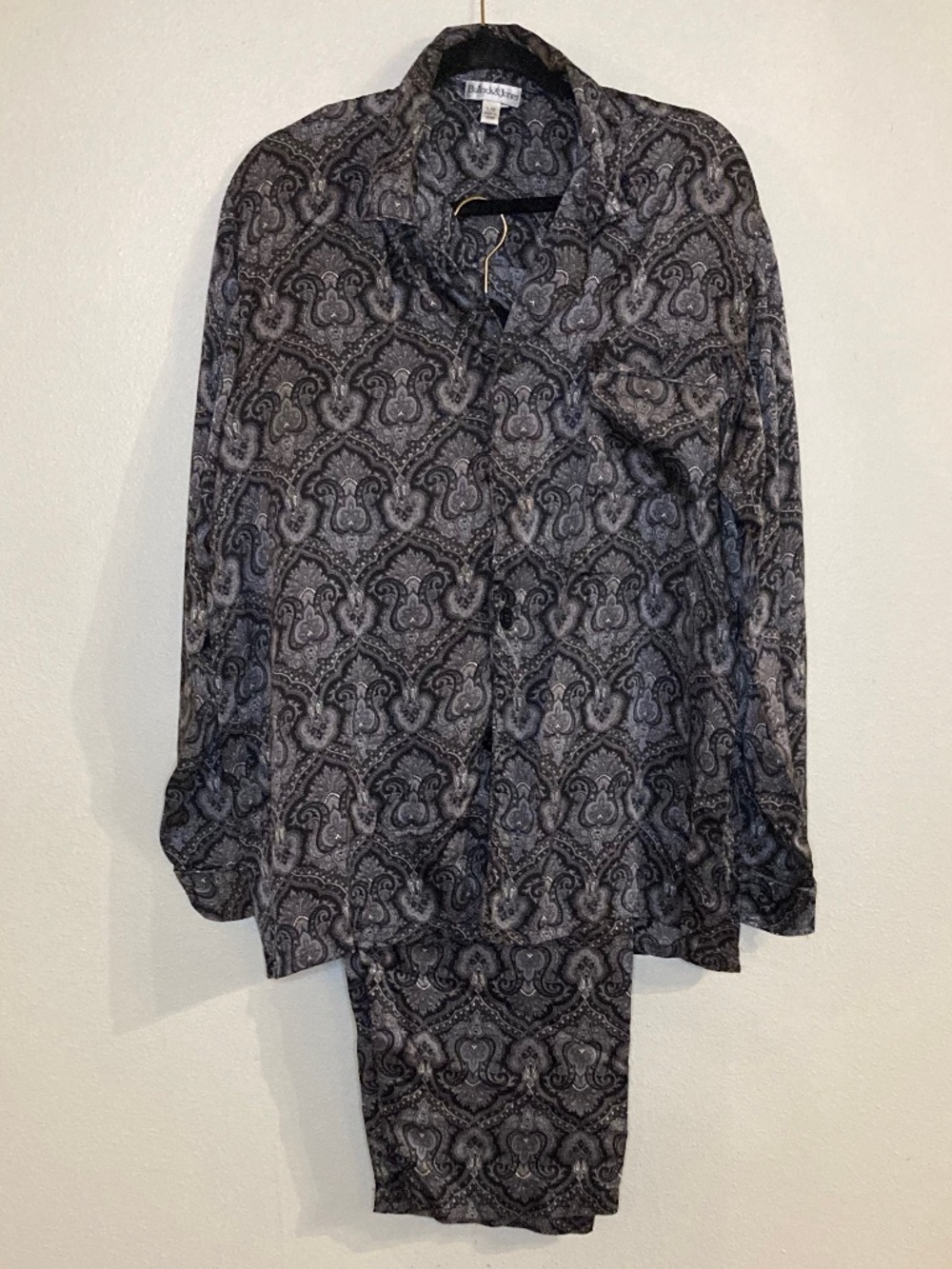 bullock & Jones paisley silk button front tie front bottoms set